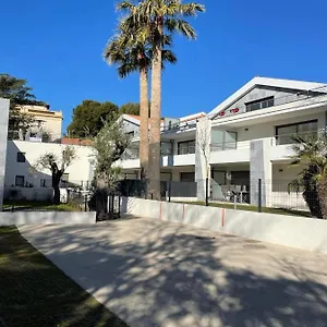 T2 Garden Saint-Cyr-sur-Mer